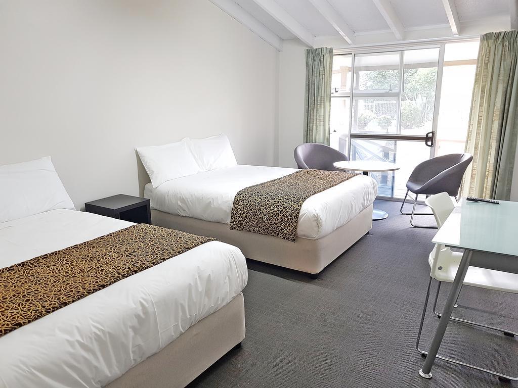 Vr Auckland Airport Hotel Exterior foto